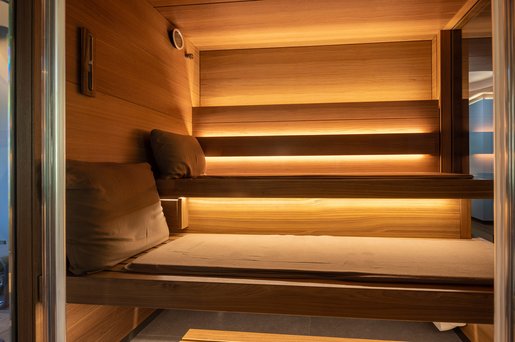 SHAPE sauna met SUNSET indirecte verlichting